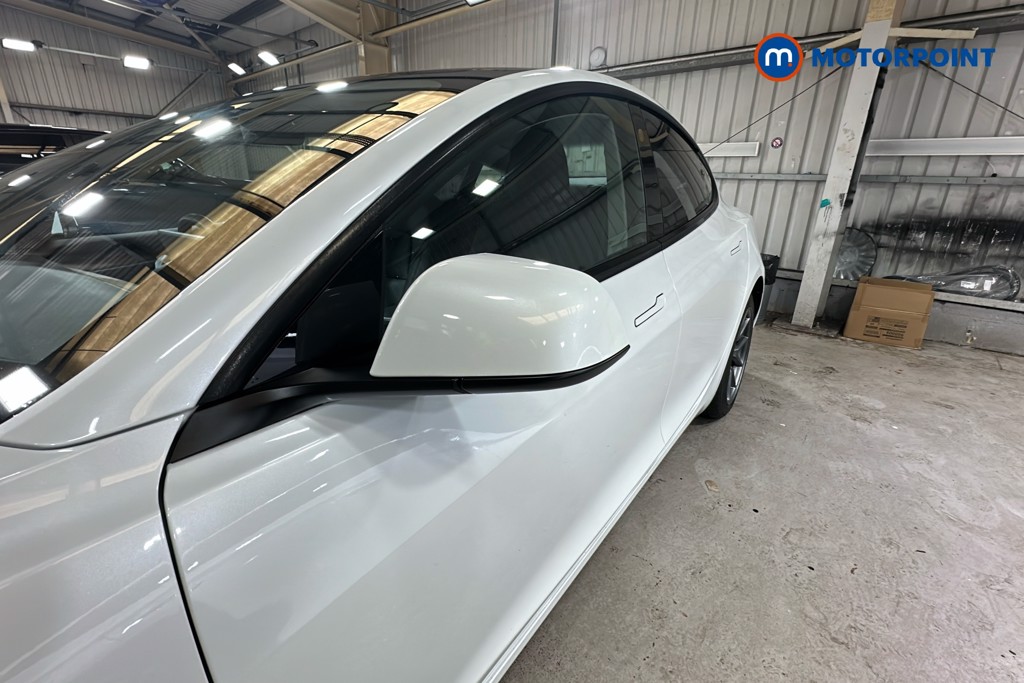 Tesla Model 3 Standard Plus Automatic Electric Saloon - Stock Number (1656868) - 43rd supplementary image