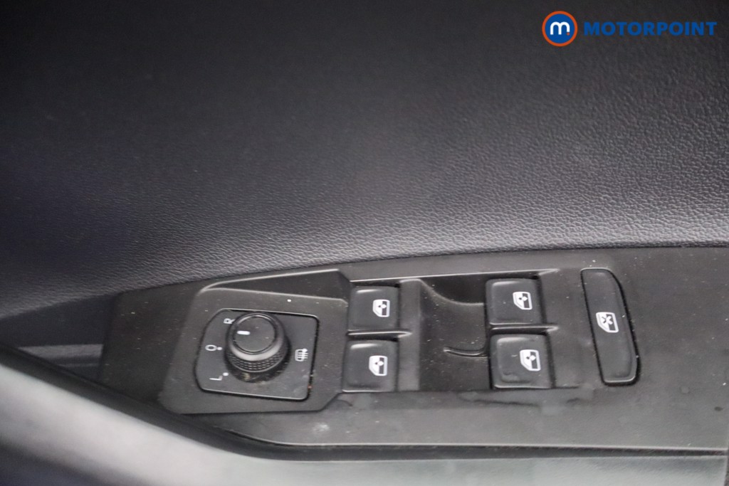 Volkswagen Polo SE Manual Petrol Hatchback - Stock Number (1657591) - 9th supplementary image