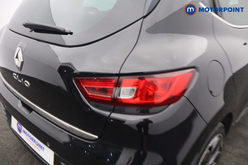 Renault Clio Iconic Manual Petrol Hatchback - Stock Number (1657638) - 3rd supplementary image