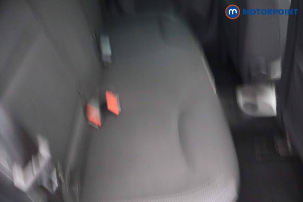 Renault Clio Iconic Manual Petrol Hatchback - Stock Number (1657638) - 5th supplementary image