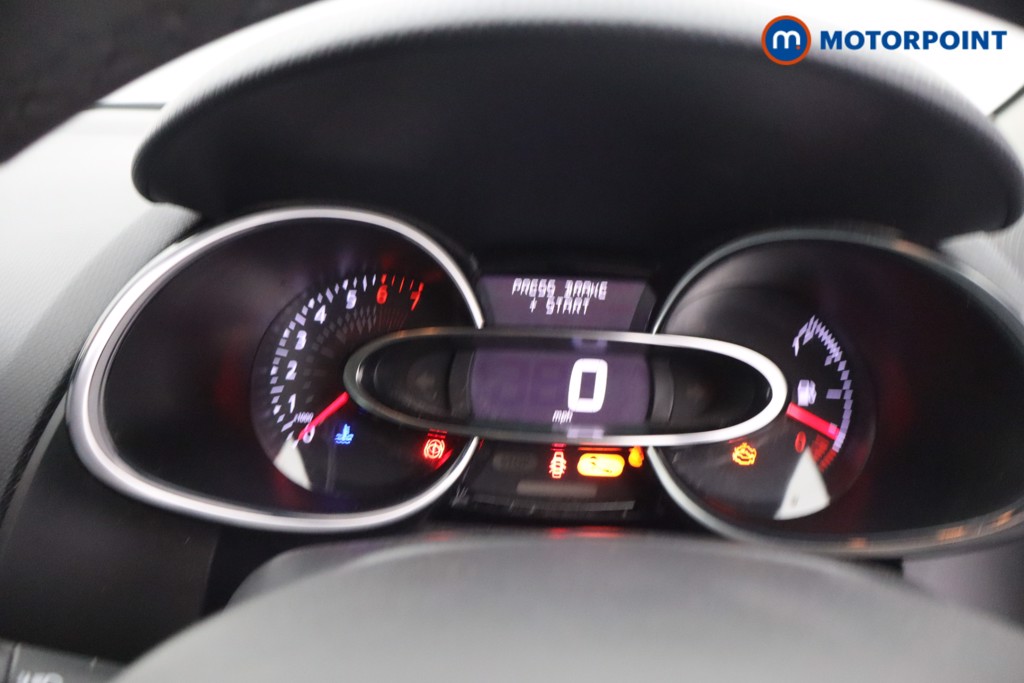Renault Clio Iconic Manual Petrol Hatchback - Stock Number (1657638) - 13th supplementary image