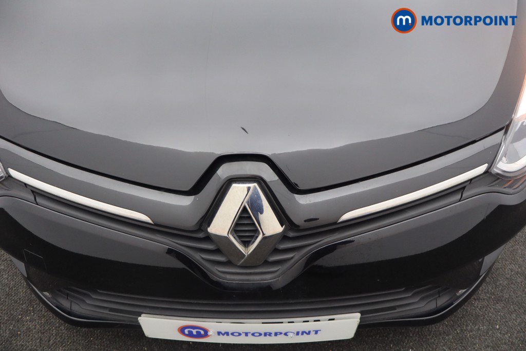 Renault Clio Iconic Manual Petrol Hatchback - Stock Number (1657638) - 18th supplementary image