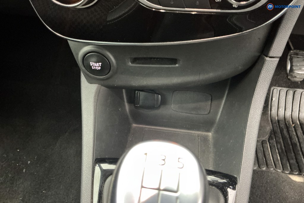 Renault Clio Gt Line Manual Petrol Hatchback - Stock Number (1658013) - 16th supplementary image
