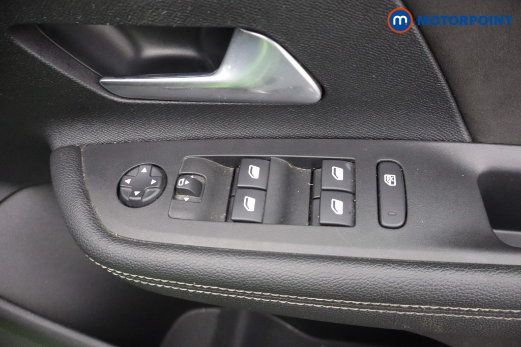 Vauxhall Mokka Ultimate Automatic Petrol SUV - Stock Number (1661345) - 9th supplementary image