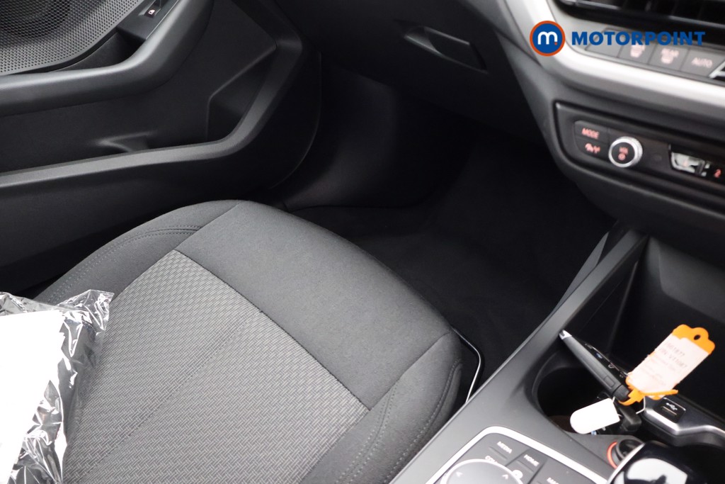 BMW 1 Series SE Automatic Petrol Hatchback - Stock Number (1661877) - 17th supplementary image