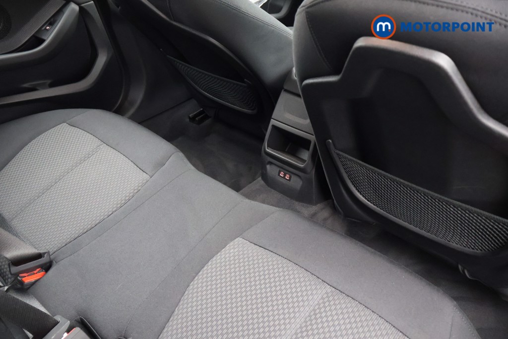 BMW 1 Series SE Automatic Petrol Hatchback - Stock Number (1661877) - 25th supplementary image