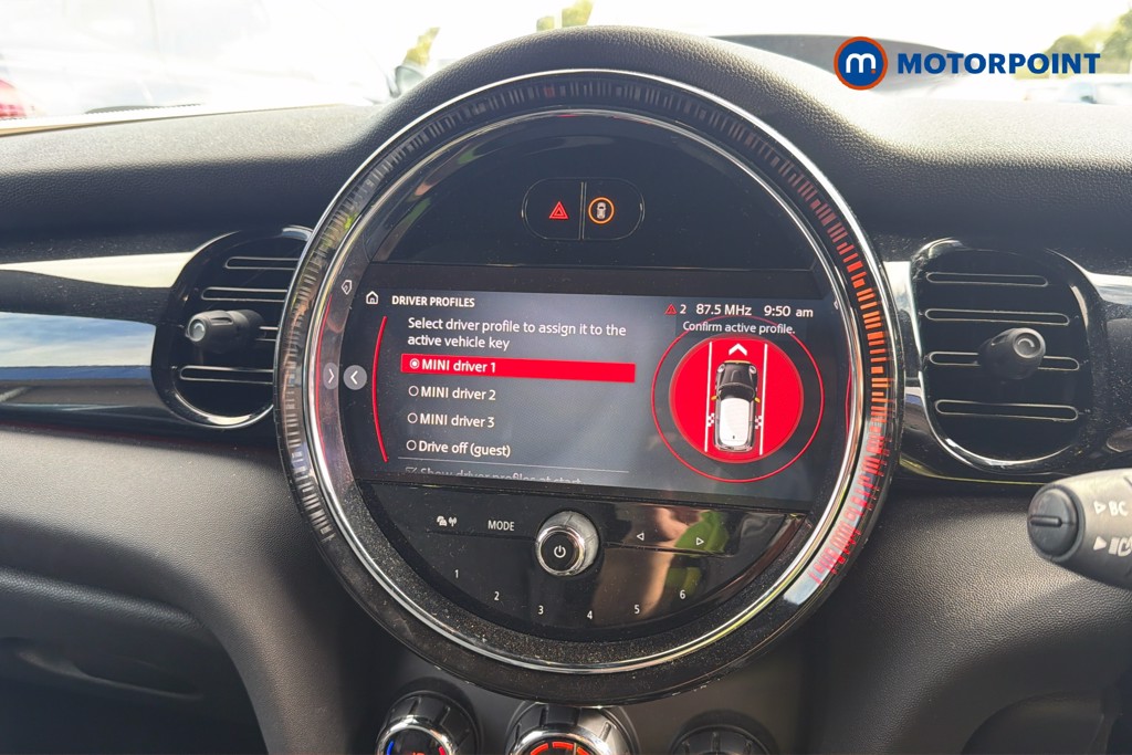 Mini Hatchback Cooper S Level 2 Automatic Electric Hatchback - Stock Number (1664244) - 14th supplementary image