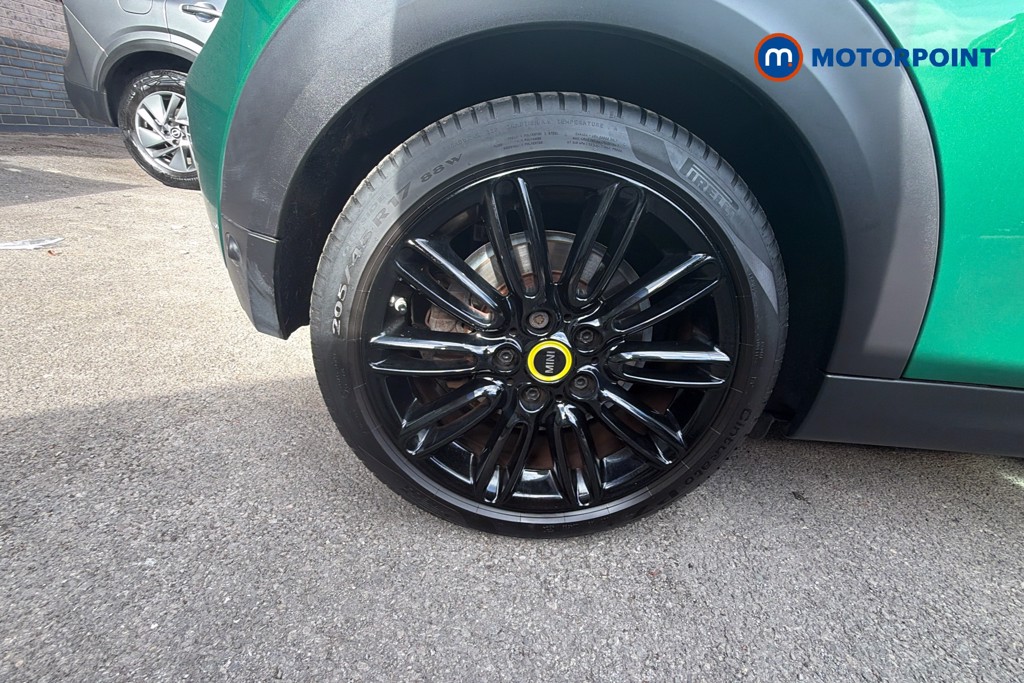 Mini Hatchback Cooper S Level 2 Automatic Electric Hatchback - Stock Number (1664244) - 1st supplementary image
