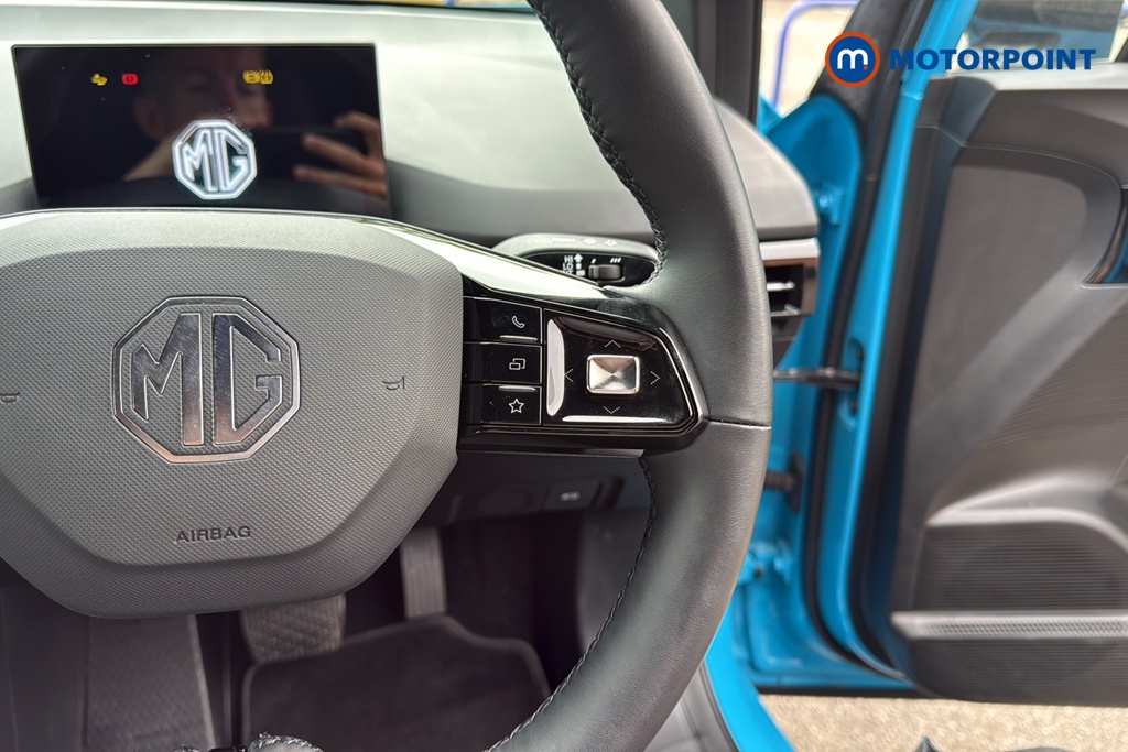 Mg Motor Uk MG4 Trophy Automatic Electric SUV - Stock Number (1665028) - 3rd supplementary image