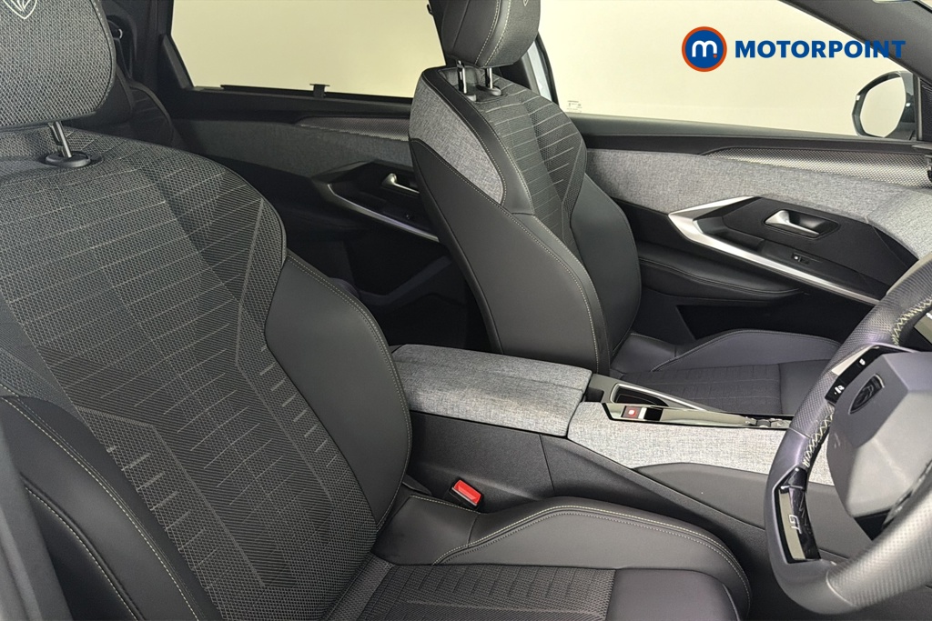 Peugeot 5008 GT Automatic Petrol SUV - Stock Number (1666314) - 22nd supplementary image