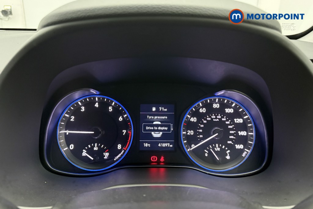 Hyundai Kona Premium Manual Petrol SUV - Stock Number (1666569) - 6th supplementary image