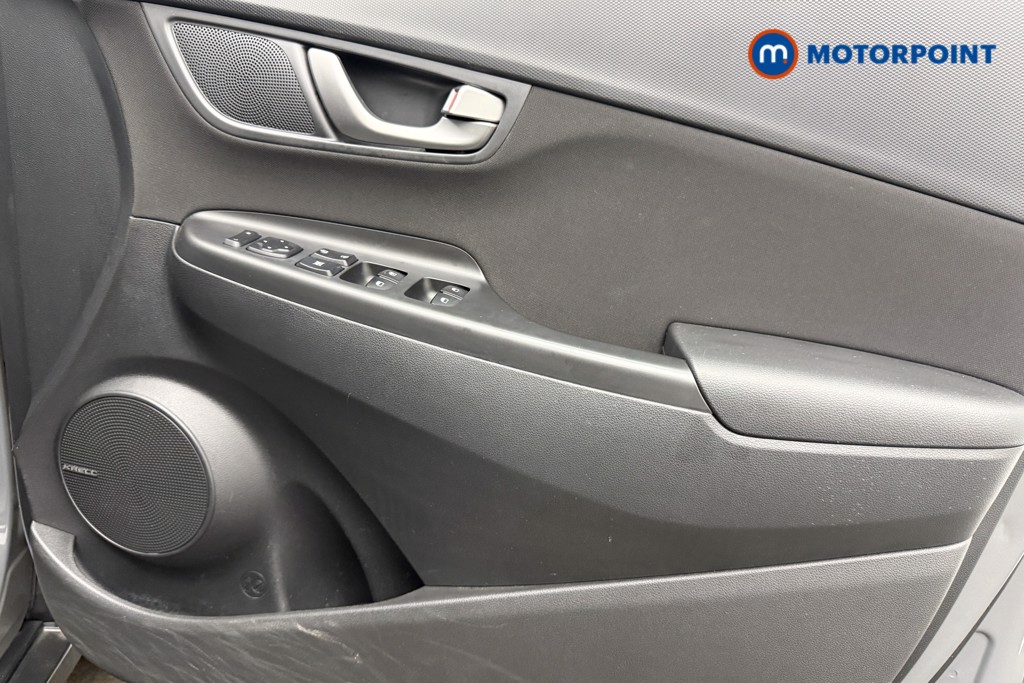 Hyundai Kona Premium Manual Petrol SUV - Stock Number (1666569) - 18th supplementary image