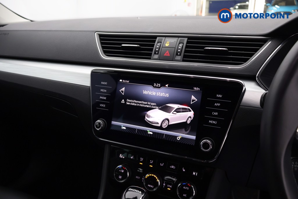 Skoda Superb Se Technology Automatic Petrol Plug-In Hybrid Estate - Stock Number (1667046) - 11th supplementary image