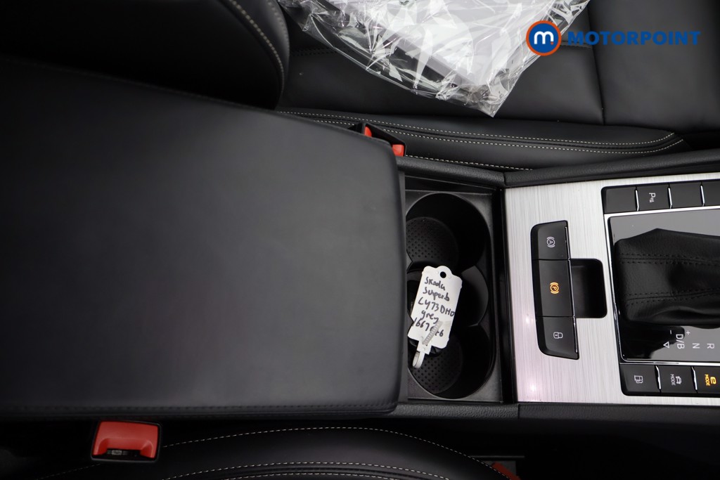 Skoda Superb Se Technology Automatic Petrol Plug-In Hybrid Estate - Stock Number (1667046) - 14th supplementary image