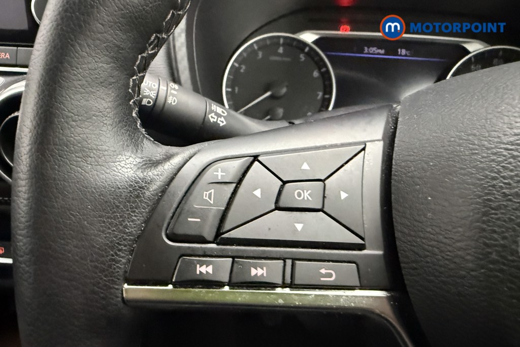 Nissan Juke Tekna Manual Petrol SUV - Stock Number (1667173) - 14th supplementary image