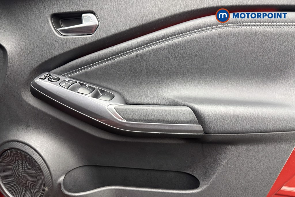 Nissan Juke Tekna Manual Petrol SUV - Stock Number (1667173) - 18th supplementary image