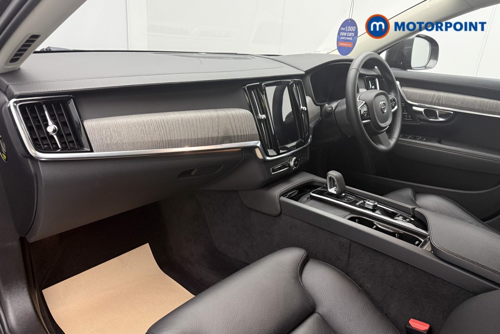 Volvo V90 Cross Country Automatic Diesel Estate - Stock Number (1667182) - 4th supplementary image
