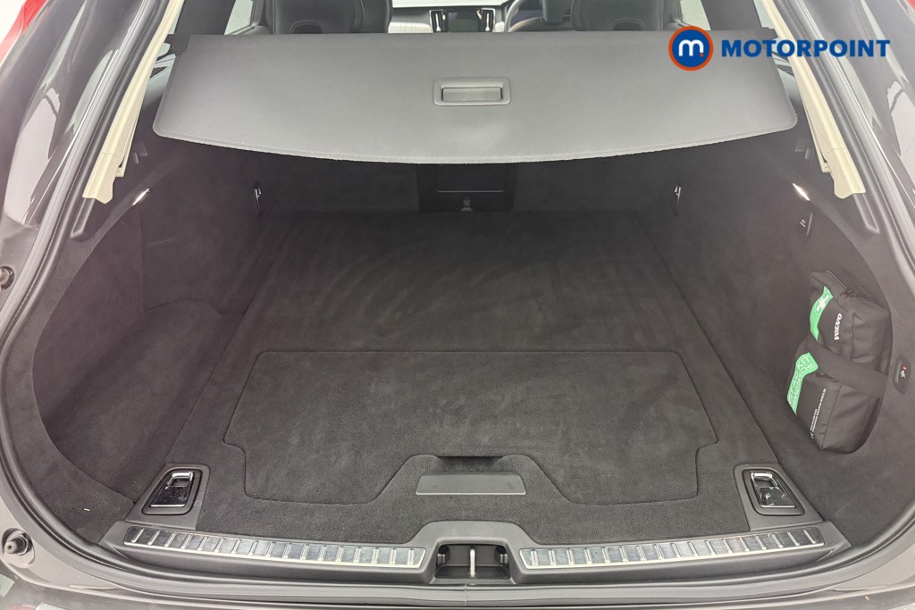 Volvo V90 Cross Country Automatic Diesel Estate - Stock Number (1667182) - 6th supplementary image