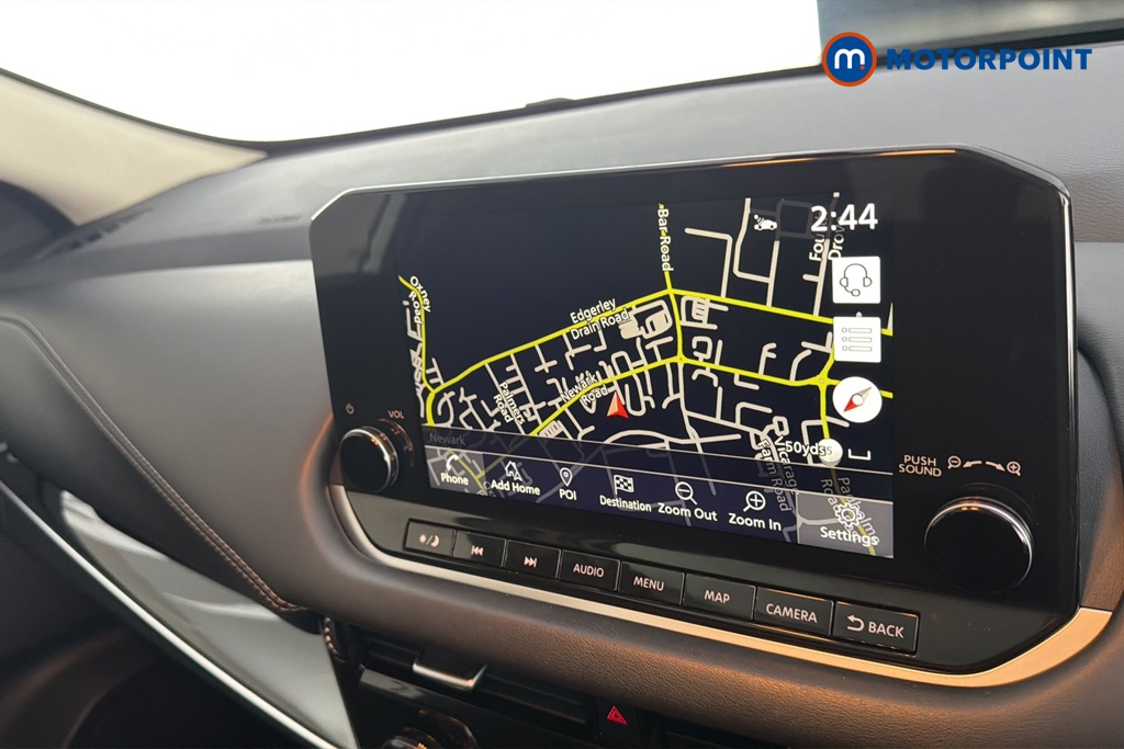 Nissan Qashqai Premiere Edition Automatic Petrol SUV - Stock Number (1667607) - 9th supplementary image