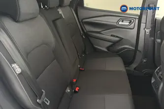 Nissan Qashqai Premiere Edition Automatic Petrol SUV - Stock Number (1667607) - 25th supplementary image