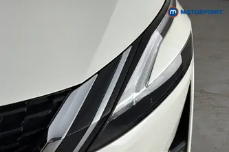 Nissan Qashqai Premiere Edition Automatic Petrol SUV - Stock Number (1667607) - 42nd supplementary image