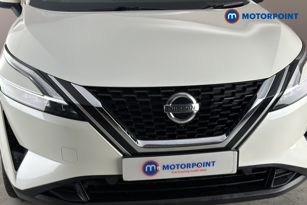 Nissan Qashqai Premiere Edition Automatic Petrol SUV - Stock Number (1667607) - 43rd supplementary image