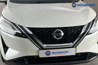 Nissan Qashqai Premiere Edition Automatic Petrol SUV - Stock Number (1667607) - 43rd supplementary image