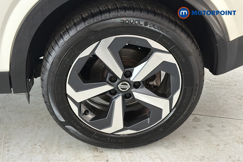 Nissan Qashqai Premiere Edition Automatic Petrol SUV - Stock Number (1667607) - 45th supplementary image