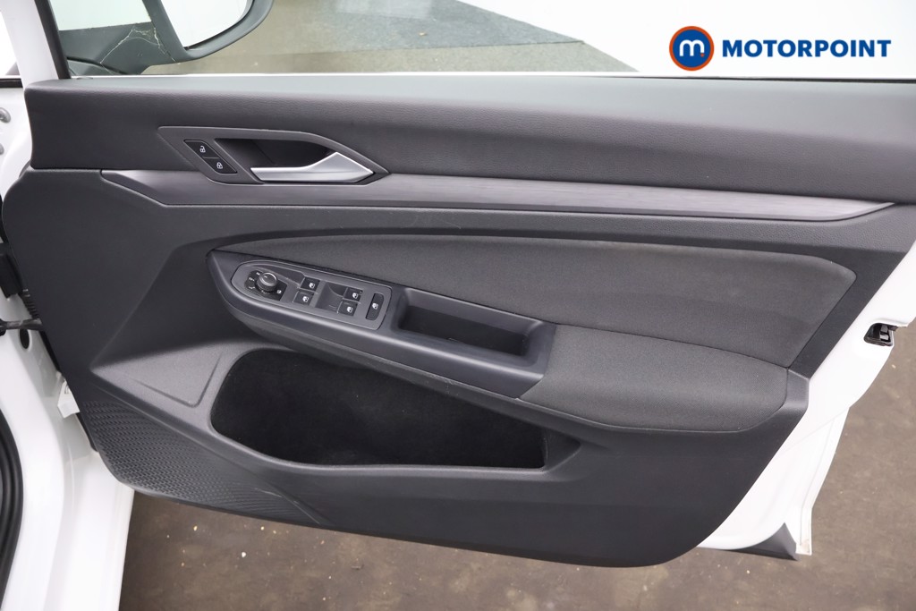 Volkswagen Golf Style Manual Petrol Hatchback - Stock Number (1667862) - 19th supplementary image