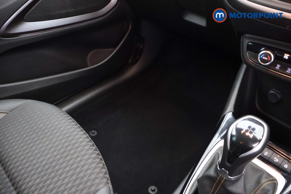 Vauxhall Crossland X Elite Manual Petrol SUV - Stock Number (1668371) - 17th supplementary image