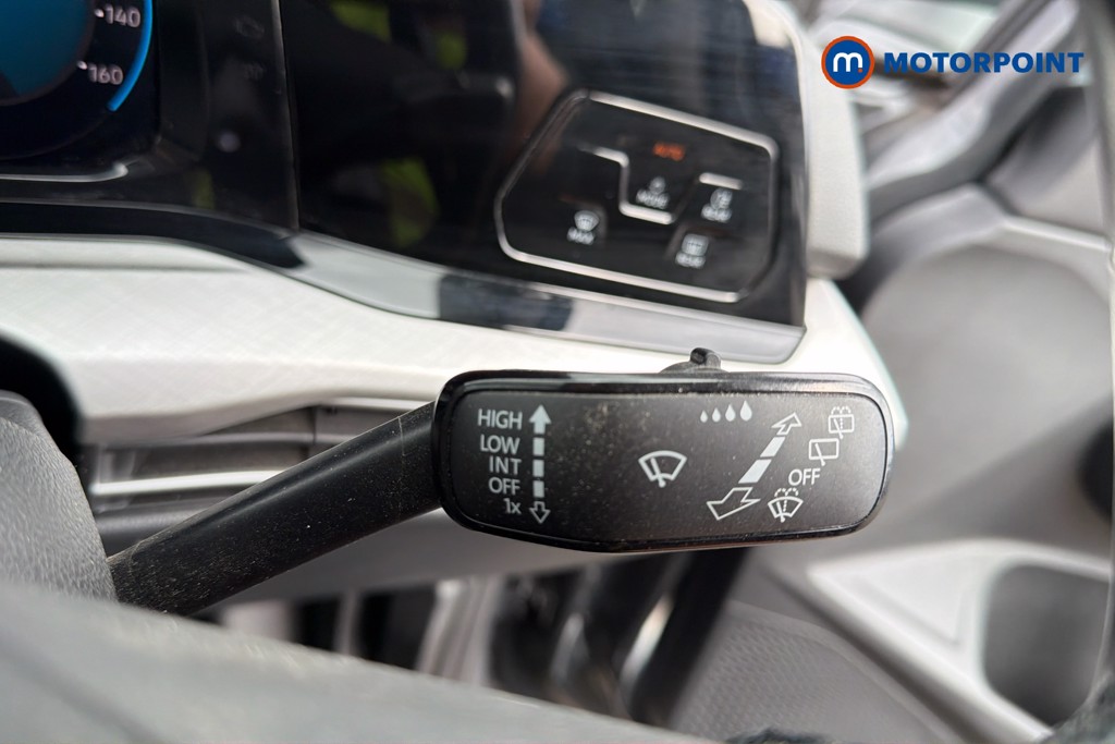 Volkswagen Golf Life Manual Petrol Hatchback - Stock Number (1668425) - 10th supplementary image