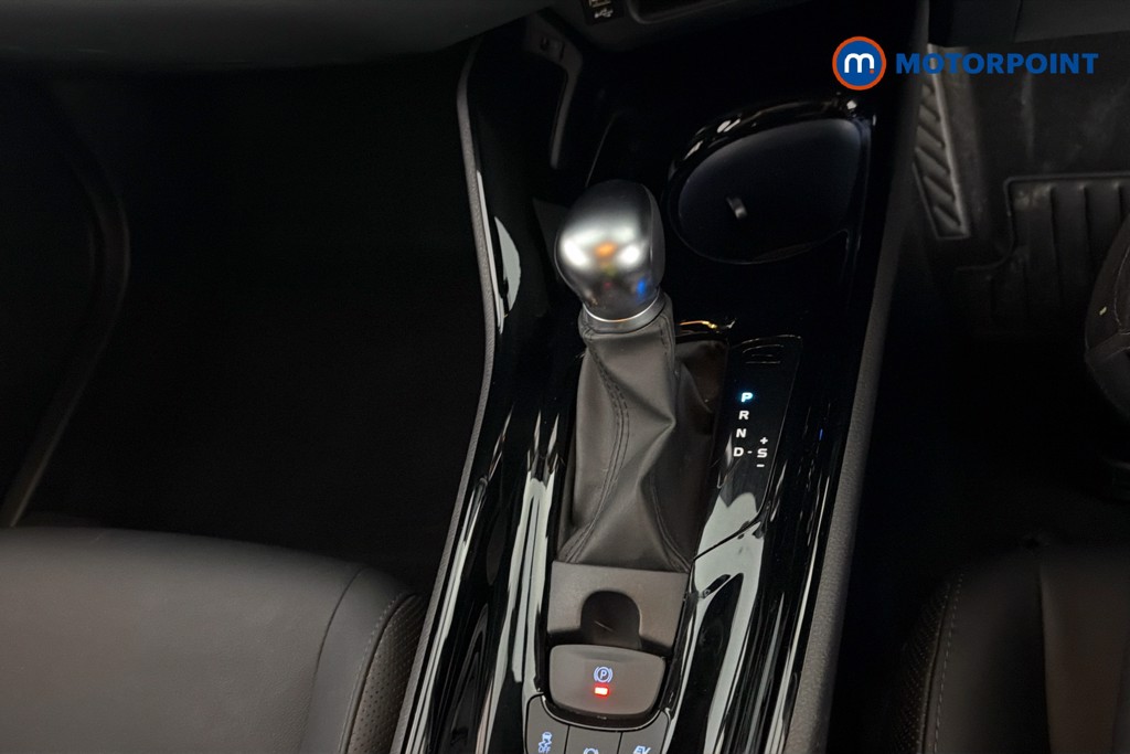 Toyota C-Hr Design Automatic Petrol-Electric Hybrid SUV - Stock Number (1668755) - 15th supplementary image