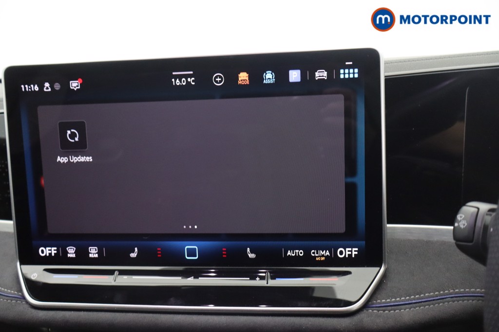 Volkswagen Passat R-Line Automatic Petrol Plug-In Hybrid Estate - Stock Number (1669025) - 22nd supplementary image