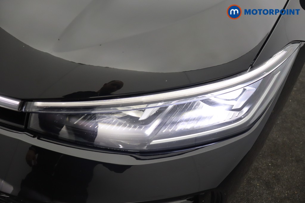 Volkswagen Passat R-Line Automatic Petrol Plug-In Hybrid Estate - Stock Number (1669025) - 25th supplementary image