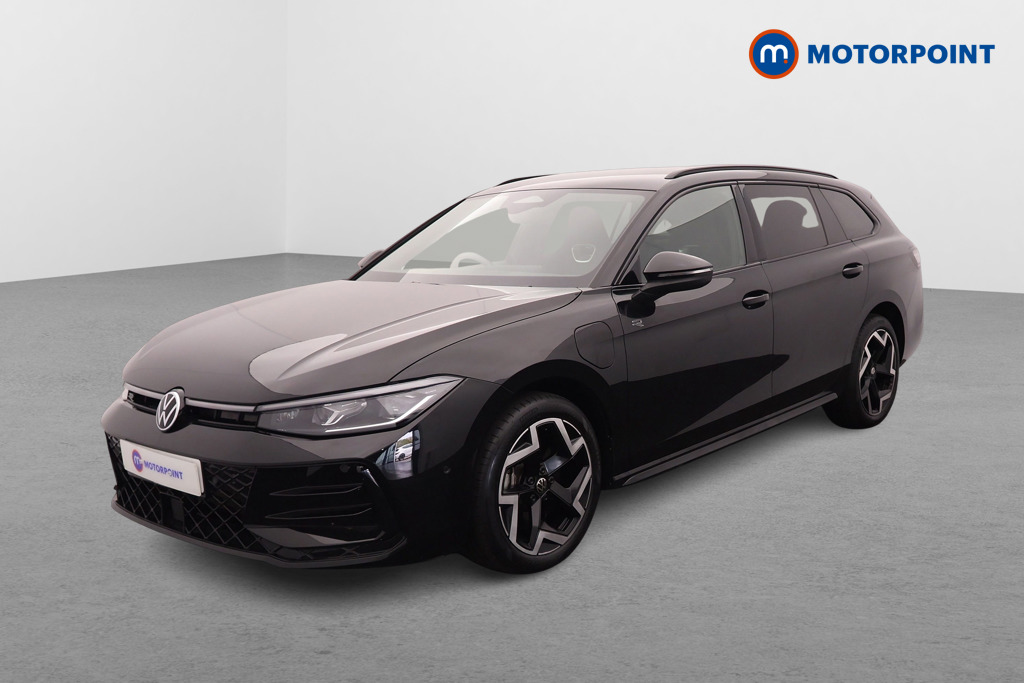 Volkswagen Passat R-Line Automatic Petrol Plug-In Hybrid Estate - Stock Number (1669025) - Passenger side front corner