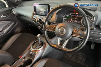 Nissan Juke Tekna Automatic Petrol SUV - Stock Number (1669273) - 1st supplementary image