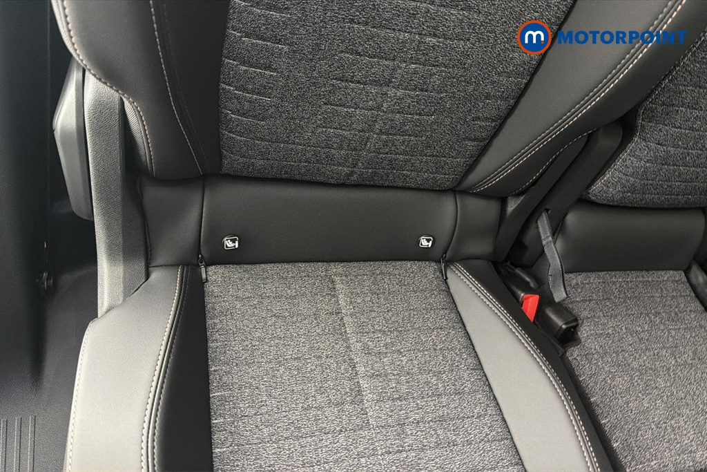 Peugeot 5008 Allure Premium Automatic Petrol SUV - Stock Number (1669442) - 27th supplementary image