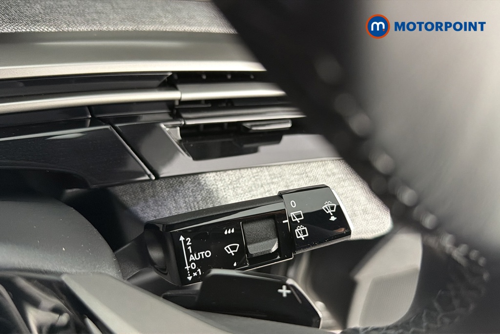 Peugeot 5008 Allure Premium Automatic Petrol SUV - Stock Number (1669661) - 6th supplementary image