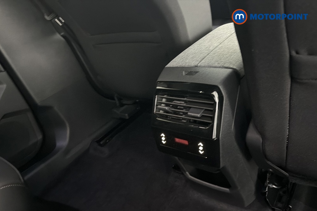 Peugeot 5008 Allure Premium Automatic Petrol SUV - Stock Number (1669661) - 28th supplementary image