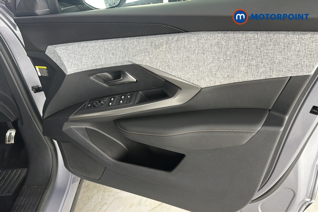 Peugeot 5008 Allure Premium Automatic Petrol SUV - Stock Number (1669666) - 18th supplementary image