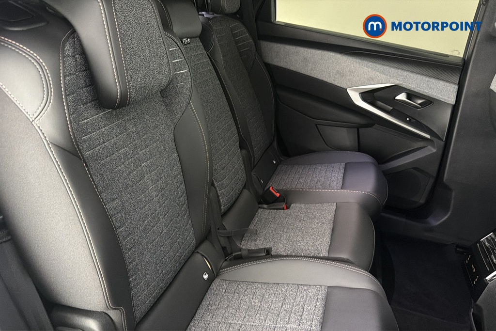 Peugeot 5008 Allure Premium Automatic Petrol SUV - Stock Number (1669666) - 25th supplementary image