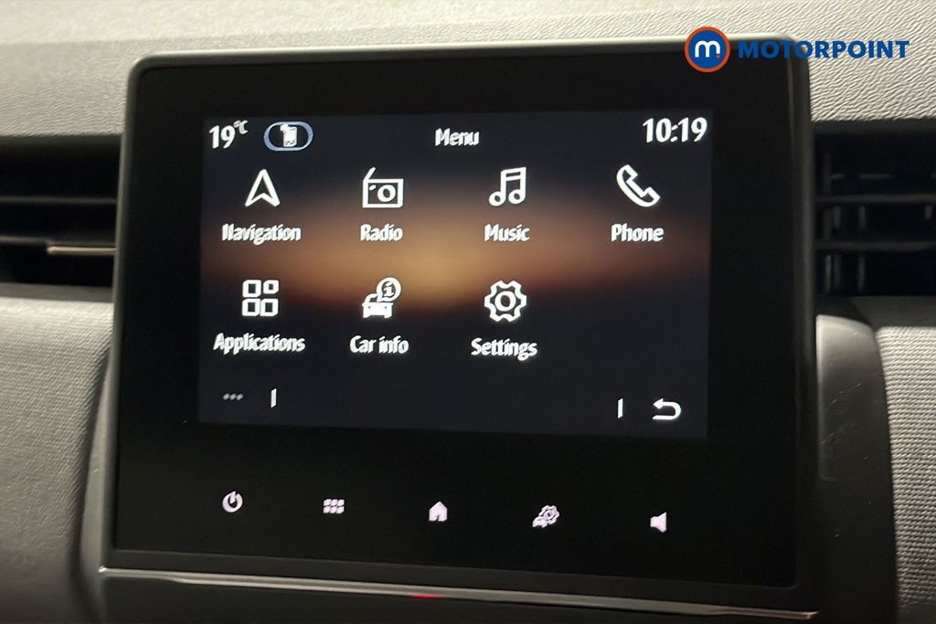 Renault Clio Evolution Manual Petrol Hatchback - Stock Number (1669872) - 995th supplementary image