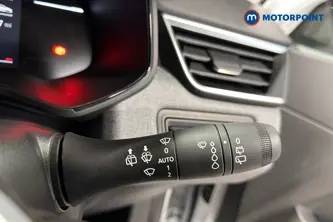 Renault Clio Evolution Manual Petrol Hatchback - Stock Number (1669872) - 6th supplementary image