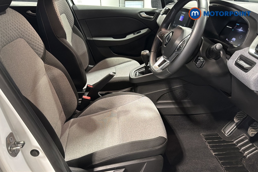 Renault Clio Evolution Manual Petrol Hatchback - Stock Number (1669872) - 22nd supplementary image