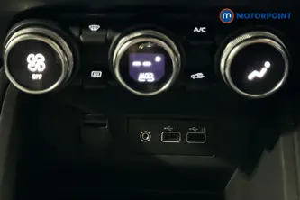 Renault Clio Evolution Manual Petrol Hatchback - Stock Number (1669904) - 994th supplementary image