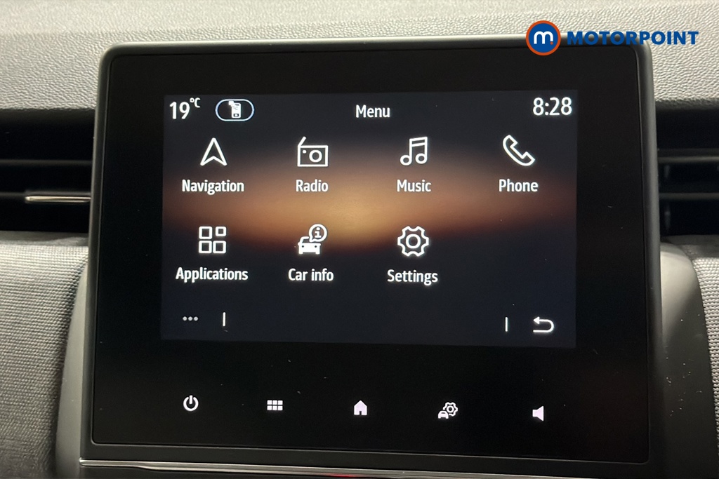 Renault Clio Evolution Manual Petrol Hatchback - Stock Number (1669904) - 995th supplementary image
