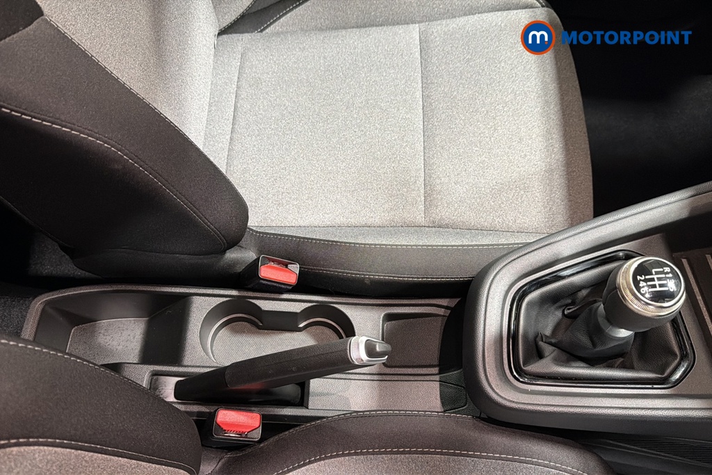 Renault Clio Evolution Manual Petrol Hatchback - Stock Number (1669904) - 16th supplementary image