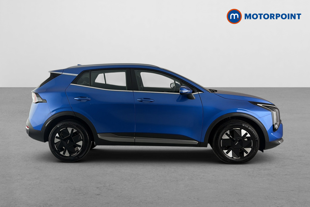 KIA Sportage Pure Automatic Petrol-Electric Hybrid SUV - Stock Number (1670123) - Passenger side