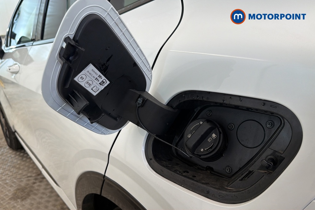 KIA Sportage Gt-Line Automatic Petrol-Electric Hybrid SUV - Stock Number (1670272) - 41st supplementary image
