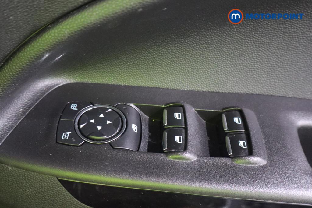 Ford Ecosport Active Manual Petrol SUV - Stock Number (1670661) - 9th supplementary image